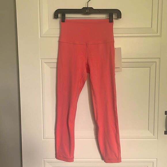 New Lululemon Align HR Crop 23” - Picture 1 of 8